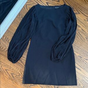 White House Black Market Black Dress w pleated chiffon Sleeves sz 2 back zip